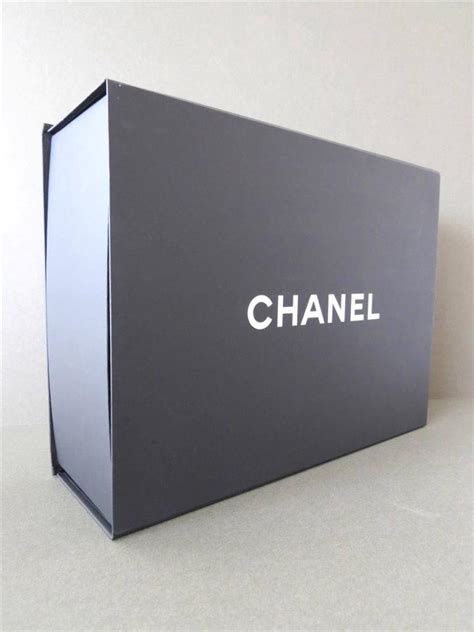 CHANEL Large Gift Boxes for sale 